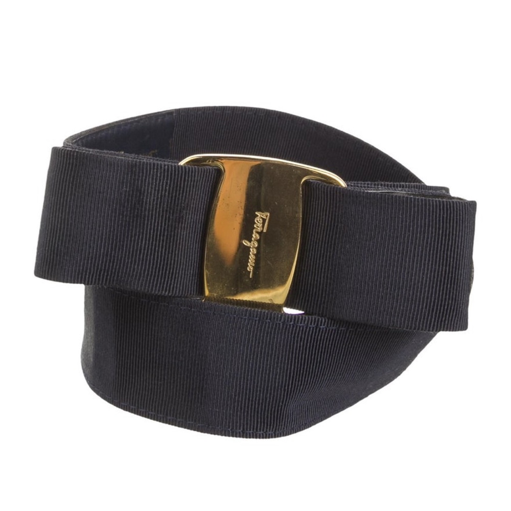 Black Salvatore Ferragamo women’s belt